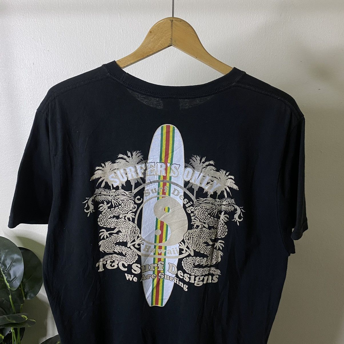 Vintage Vintage Y2K T&C Surf Dragon Graphic Stussy Style Surfing Tee Size US L / EU 52-54 / 3 - 2 Thumbnail