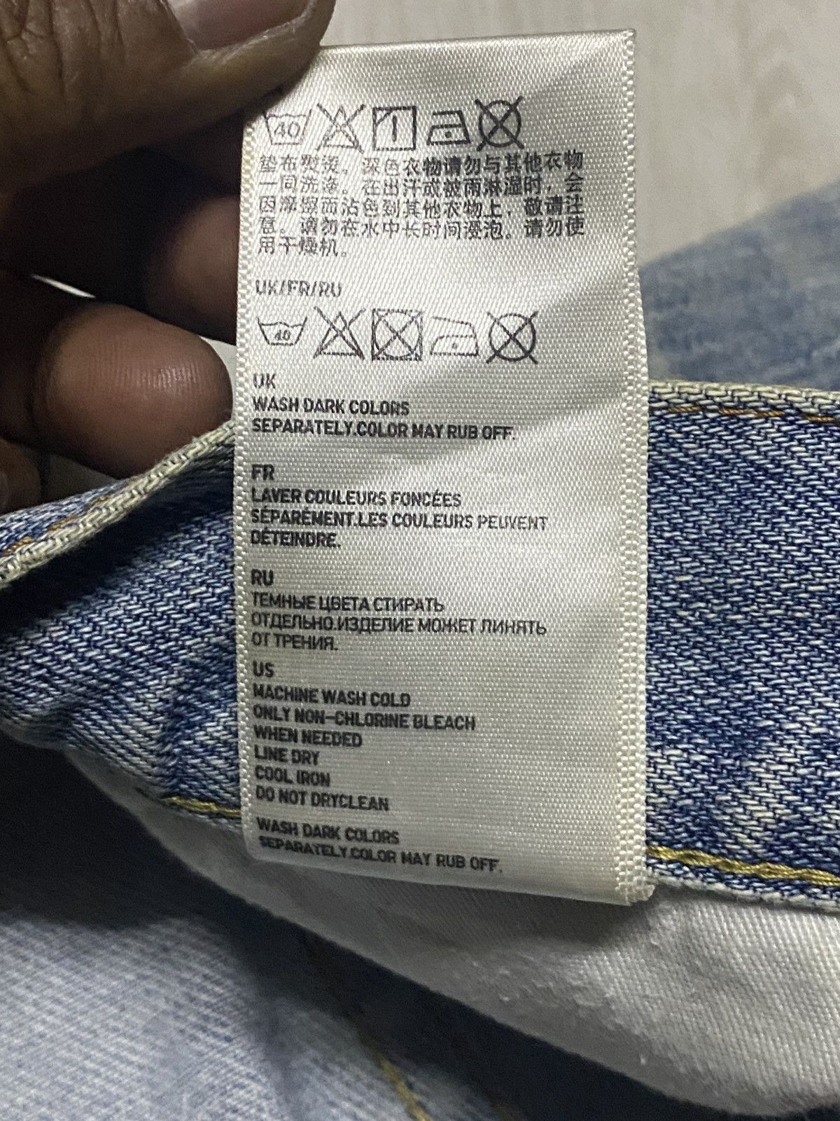 Uniqlo Vintage Uniqlo UJ Grunge Distressed Loose Jeans Size US 32 / EU 48 - 20 Thumbnail