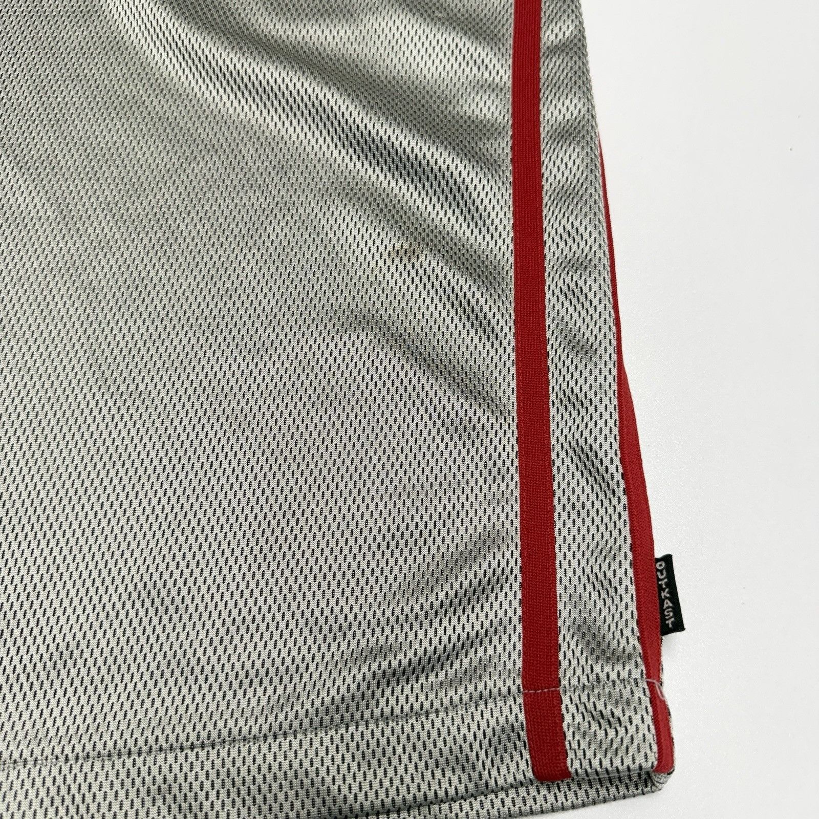 Outkast Vintage Outkast Gym Athletic Shorts Mens XL Silver Baggy Hip Size US 28 / EU 44 - 4 Thumbnail