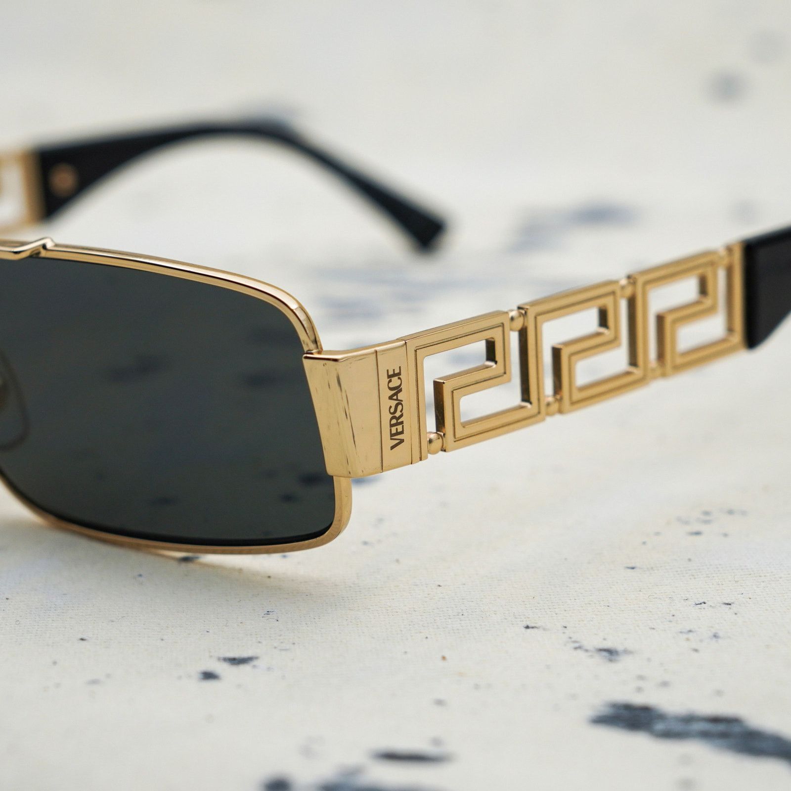 Versace Versace mod 2257 greca logo rectangular gold sunglasses Size ONE SIZE - 4 Thumbnail