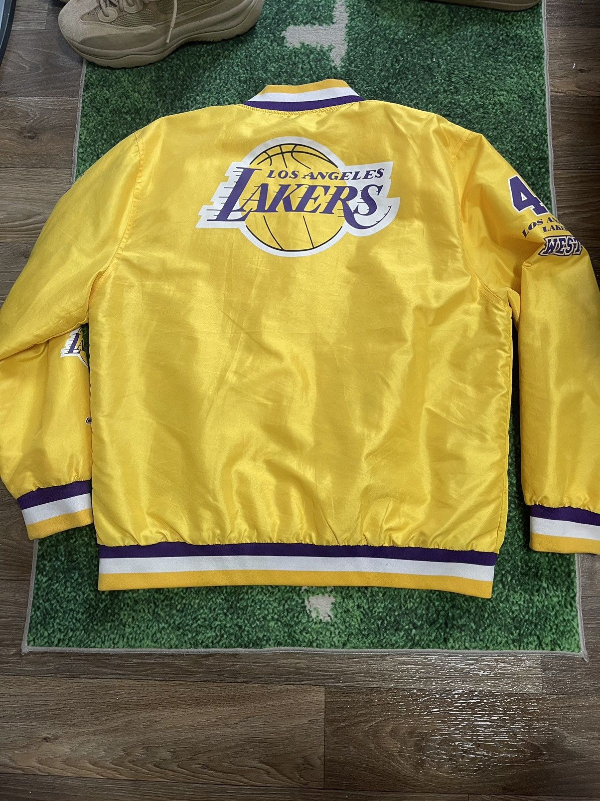 NBA LA Lakers Varsity Jacket Size US L / EU 52-54 / 3 - 4 Thumbnail