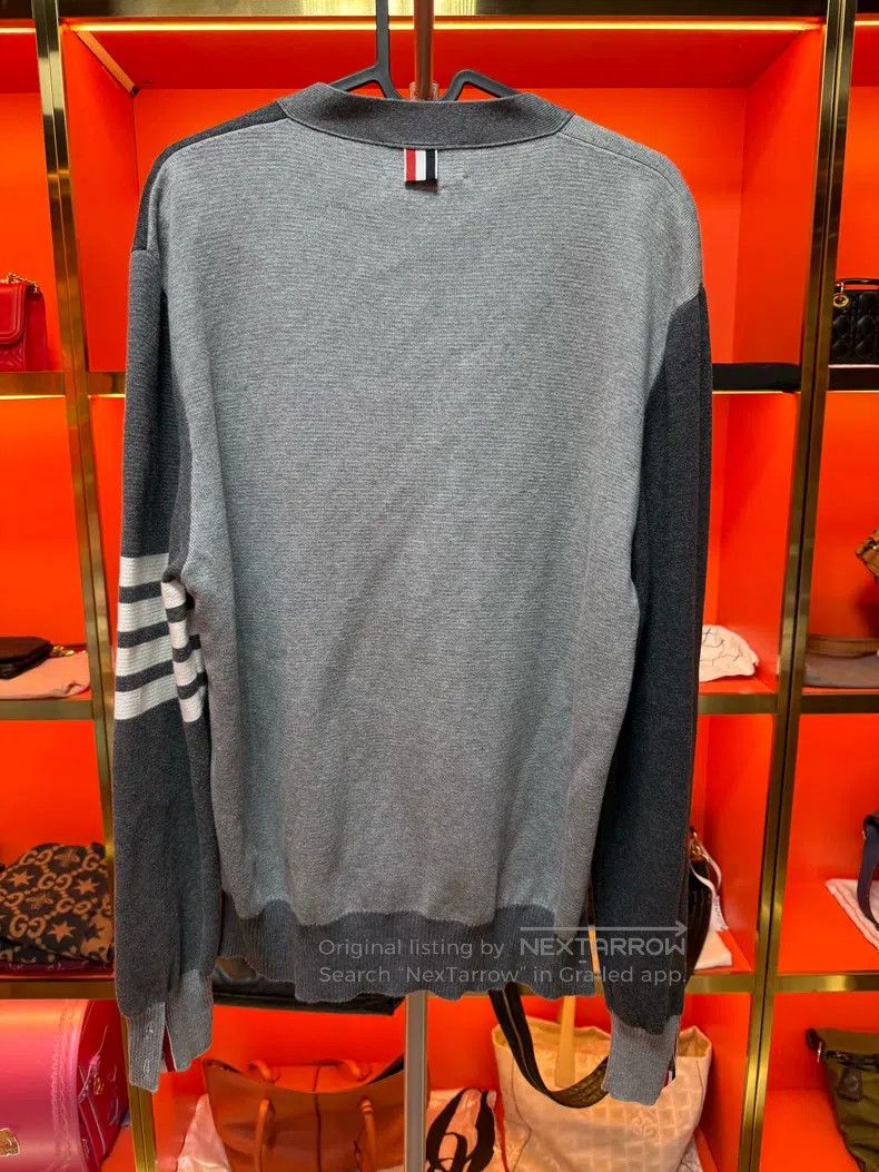 Thom Browne Thom Browne V-neck top Size US XL / EU 56 / 4 - 2 Thumbnail