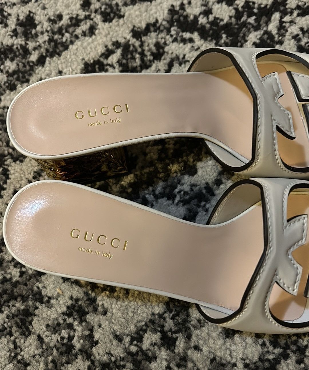 Gucci Gucci Women Interlocking G Cutout Sandal size 34.5 Size US 4.5 / IT 34.5 - 6 Thumbnail