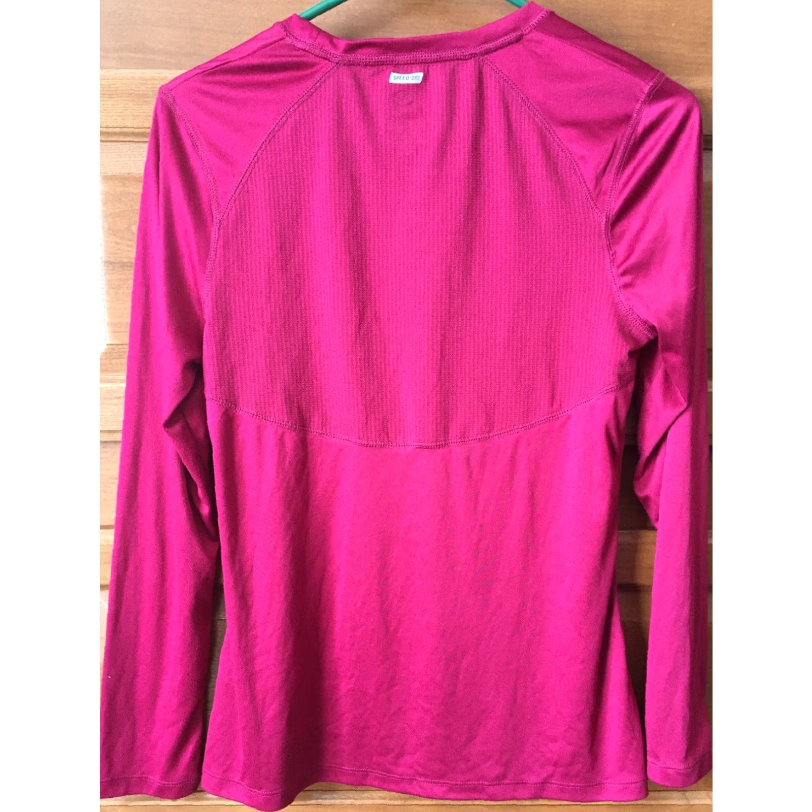Vintage Energy Zone Women's Fitness Shirt Long Sleeve Medium Dark Red B406 8/10 Casual Activewear Crew Neck Fitted Polyester Size M / US 6-8 / IT 42-44 - 4 Thumbnail