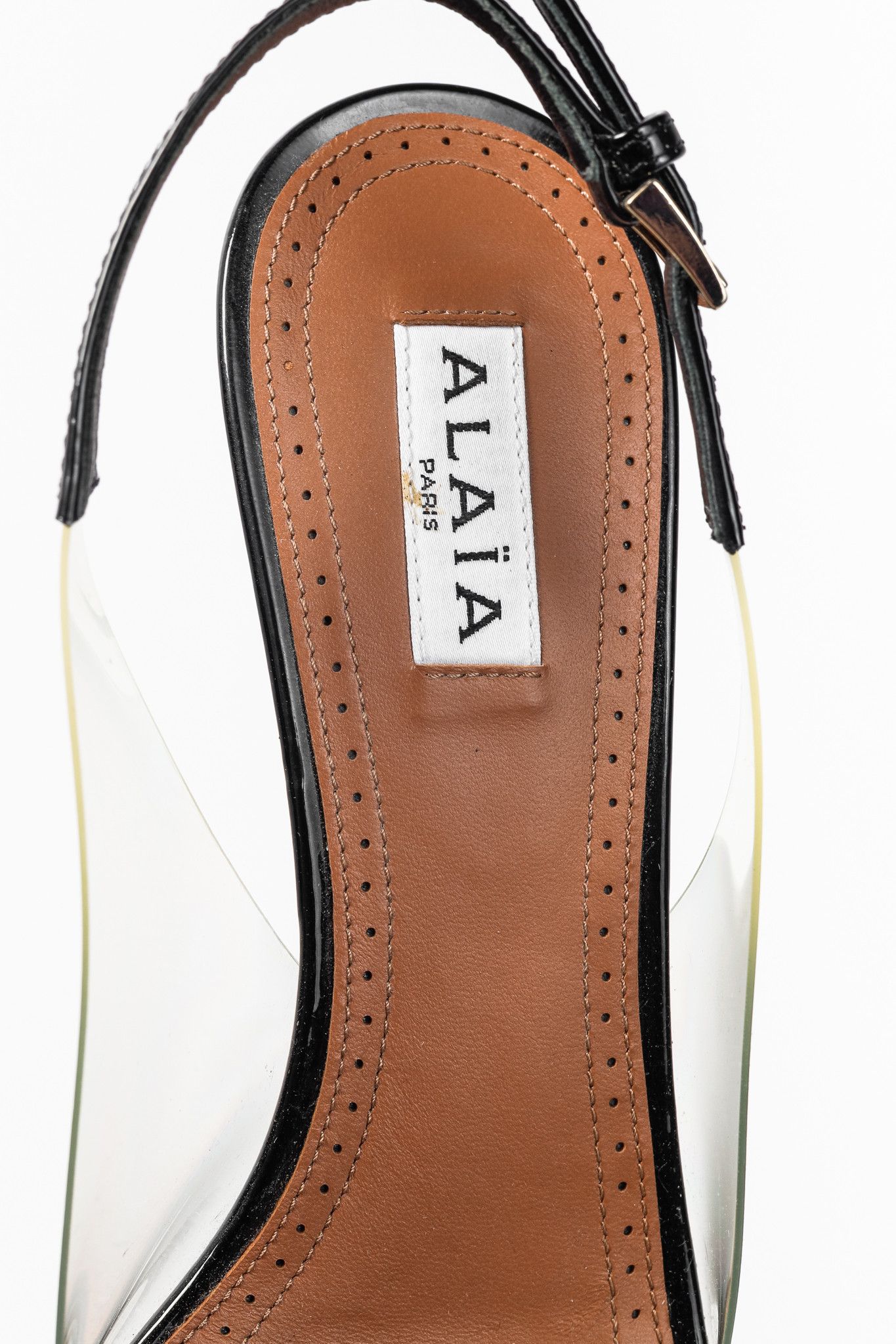 Alaia Alaia Le Coeur Patent Calfskin & PU Heart Slingback Heels Size US 7 / IT 37 - 10 Thumbnail
