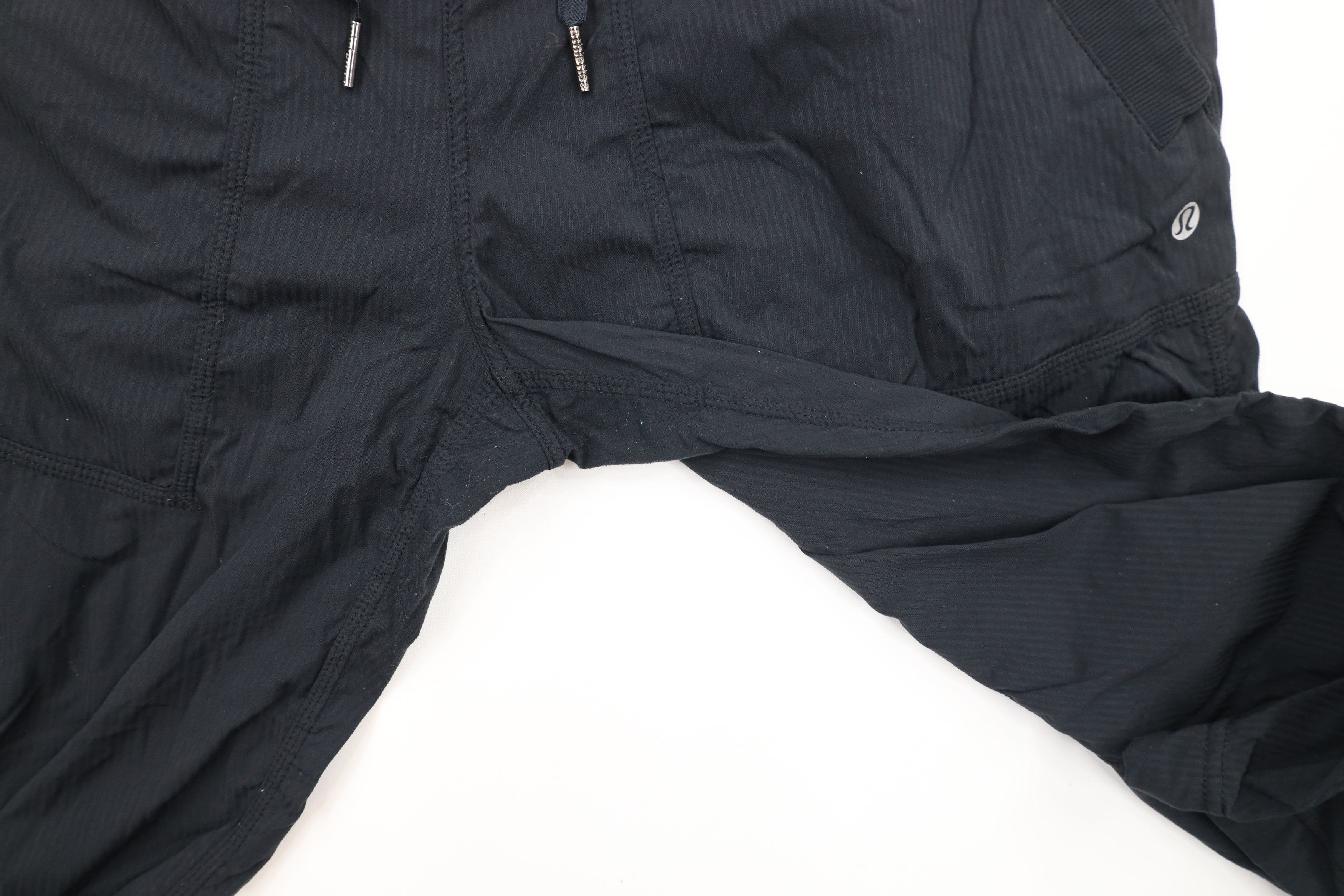 Lululemon × Vintage Lululemon Striped Dance Studio Cropped Capris Pants Black Size 32" / US 10 / IT 46 - 6 Thumbnail
