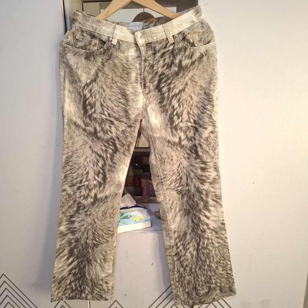 Roberto Cavalli Vintage 90s Roberto Cavali Tiger Print Size US 28 / EU 44 - 1 Thumbnail