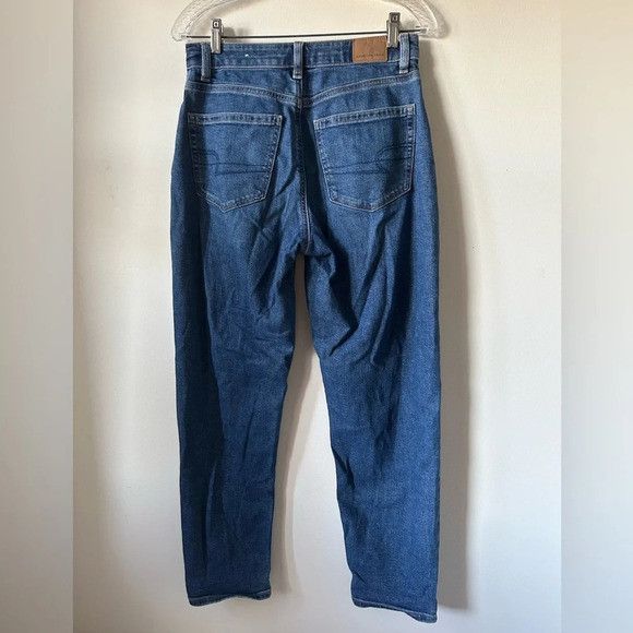 American Eagle Outfitters American Eagle Blue Mom Jeans Size 26" / US 2 / IT 38 - 2 Thumbnail