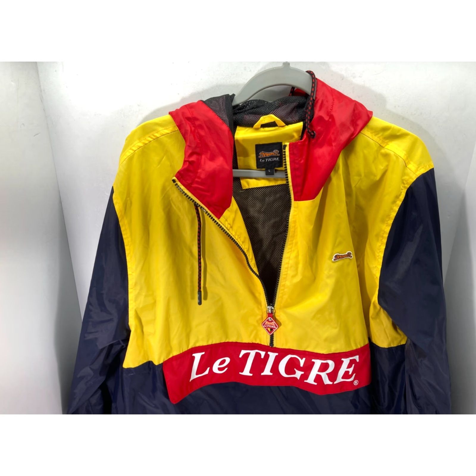 Logo 7 Le Tigre Windbreaker Jacket Mens L Multicolor Hooded 1/2 Zip Logo Long Sleeve Size US L / EU 52-54 / 3 - 2 Thumbnail