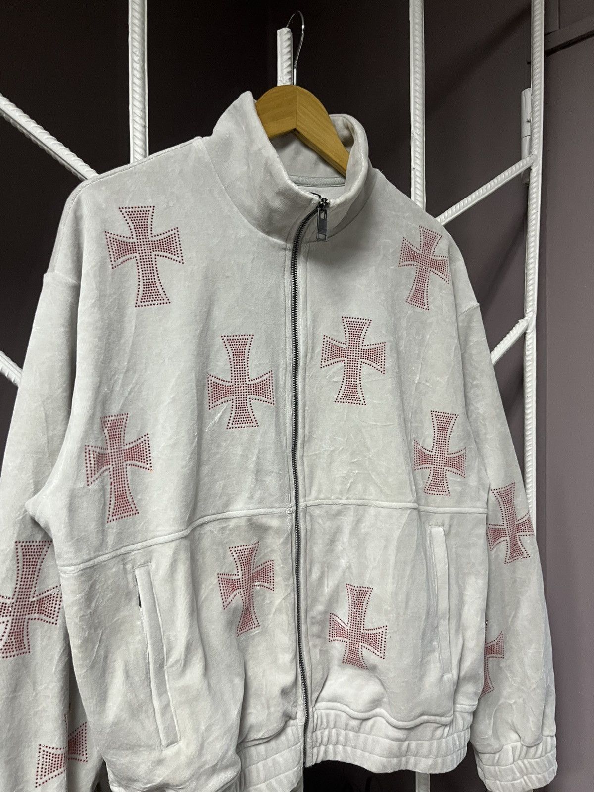 Unknown London Unknown London Y2K Cross Velour Zip Size US S / EU 44-46 / 1 - 2 Thumbnail