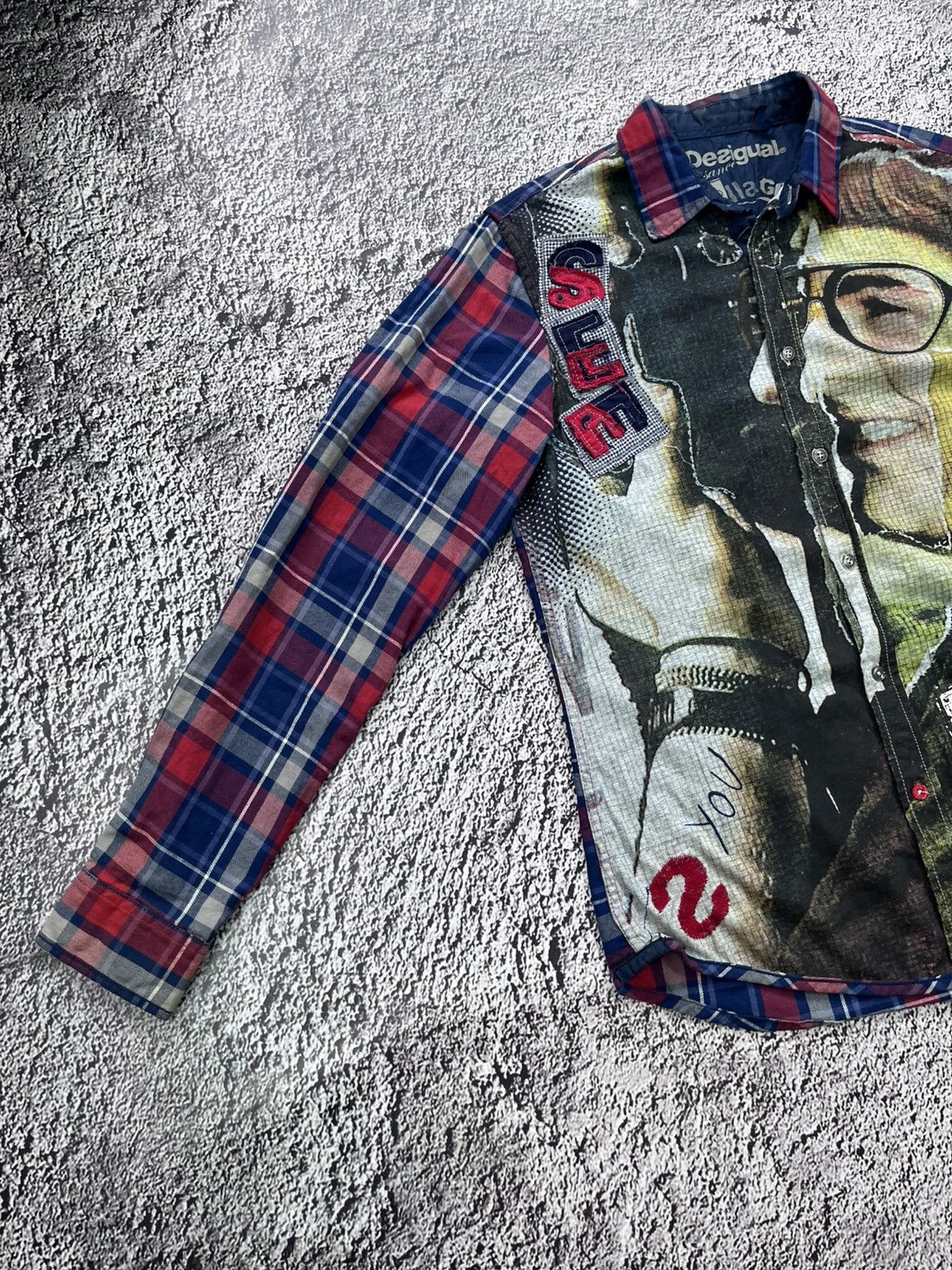 Desigual Vintage Desigual Y2K Patchwork Graphic Shirt M Size US M / EU 48-50 / 2 - 3 Thumbnail