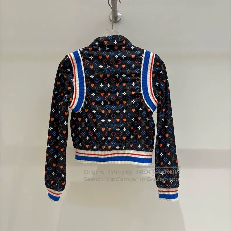 Louis Vuitton Louis Vuitton Nylon presbyopic print reversible jacket Size XS / US 0-2 / IT 36-38 - 4 Thumbnail