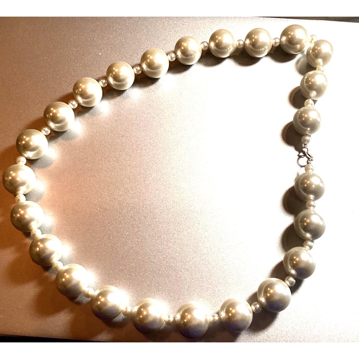 Other Vintage Faux Pearl Necklace W/Large Beads & Small Spacer Bea Size ONE SIZE - 1 Thumbnail