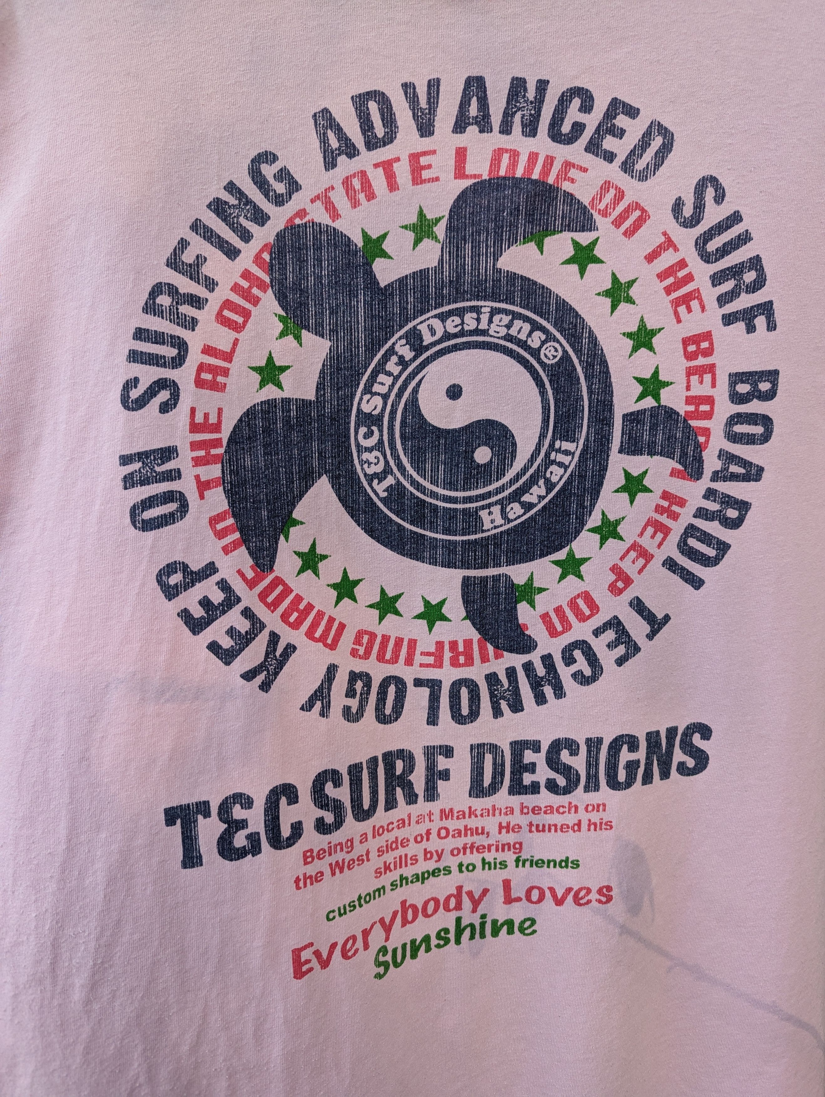 Vintage Vintage Town & Country Surf Design Hawaii Tshirt Size US XXL / EU 58 / 5 - 6 Thumbnail
