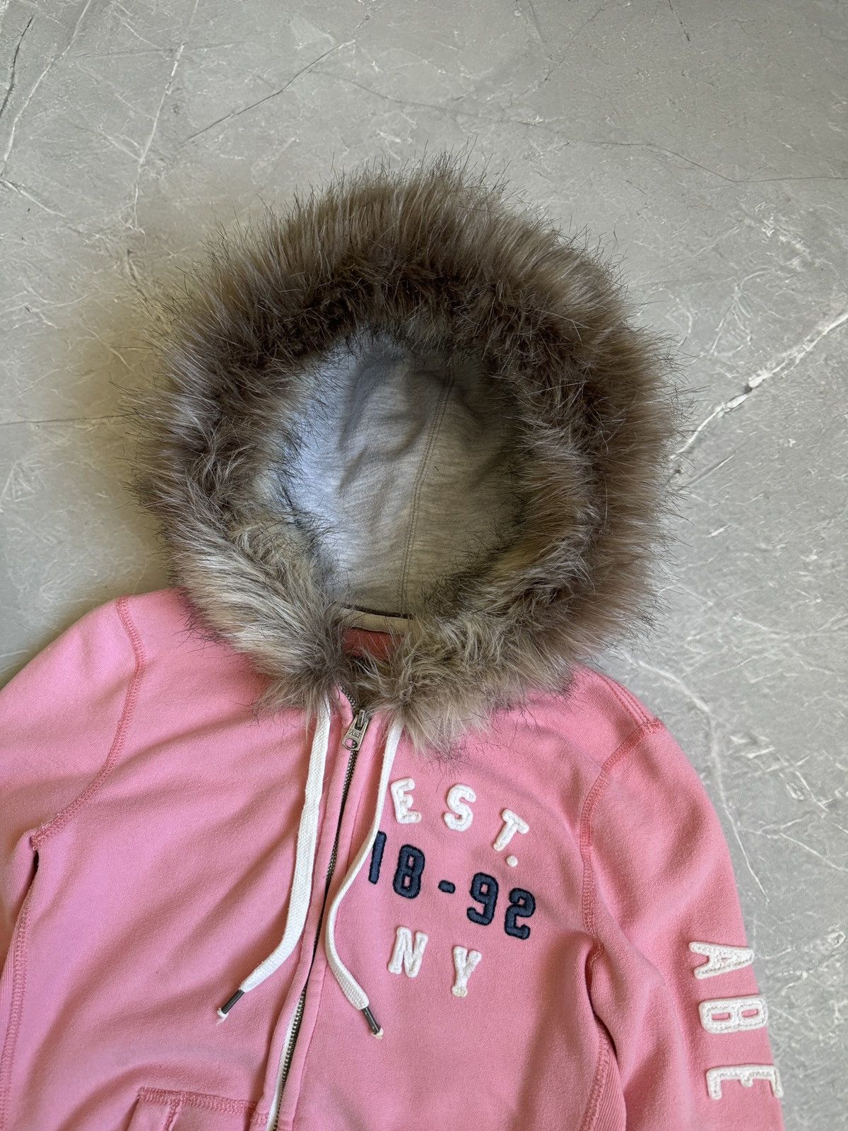 Abercrombie & Fitch Abercrombie Fitch Vintage Fur Zip Hoodie Ifsixwasnine LGB Size M / US 6-8 / IT 42-44 - 5 Thumbnail