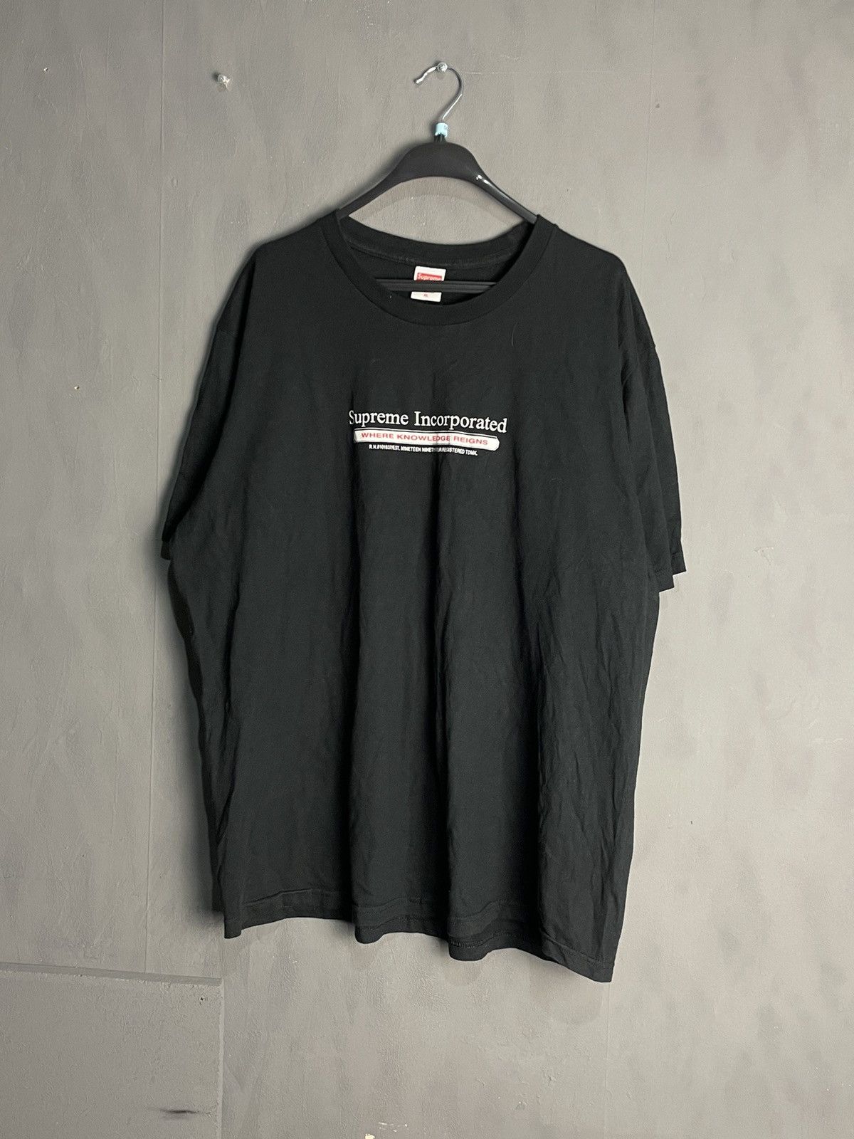 Supreme Supreme T-Shirt Size US XL / EU 56 / 4 - 1 Thumbnail