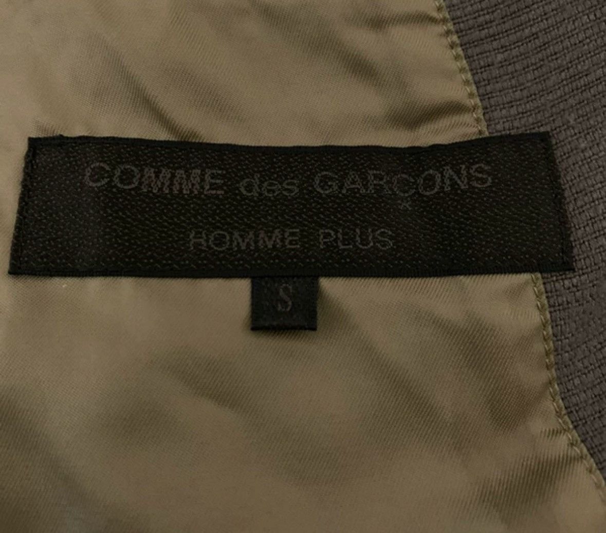 Comme des Garcons Back cut new fiber suit 2412-Nextarrow Size US S / EU 44-46 / 1 - 5 Thumbnail
