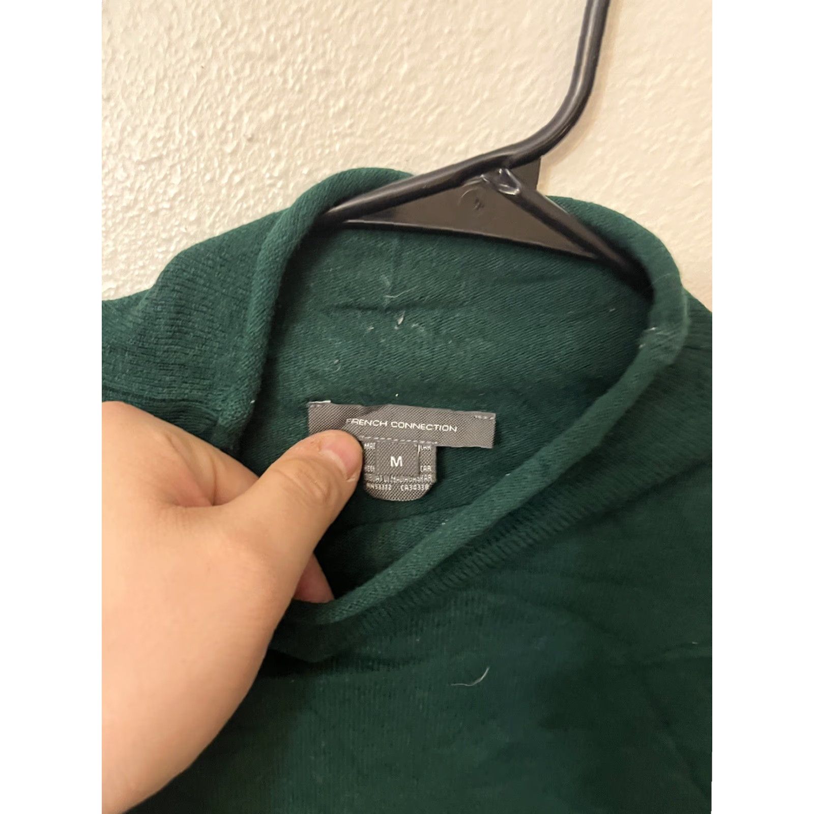 French Connection French Connection Turtleneck Neck Sweater Acrylic Blend Green Size Medium Women Pullover Roll Neck All Seasons Lightweight Winter Casual Size M / US 6-8 / IT 42-44 - 2 Thumbnail
