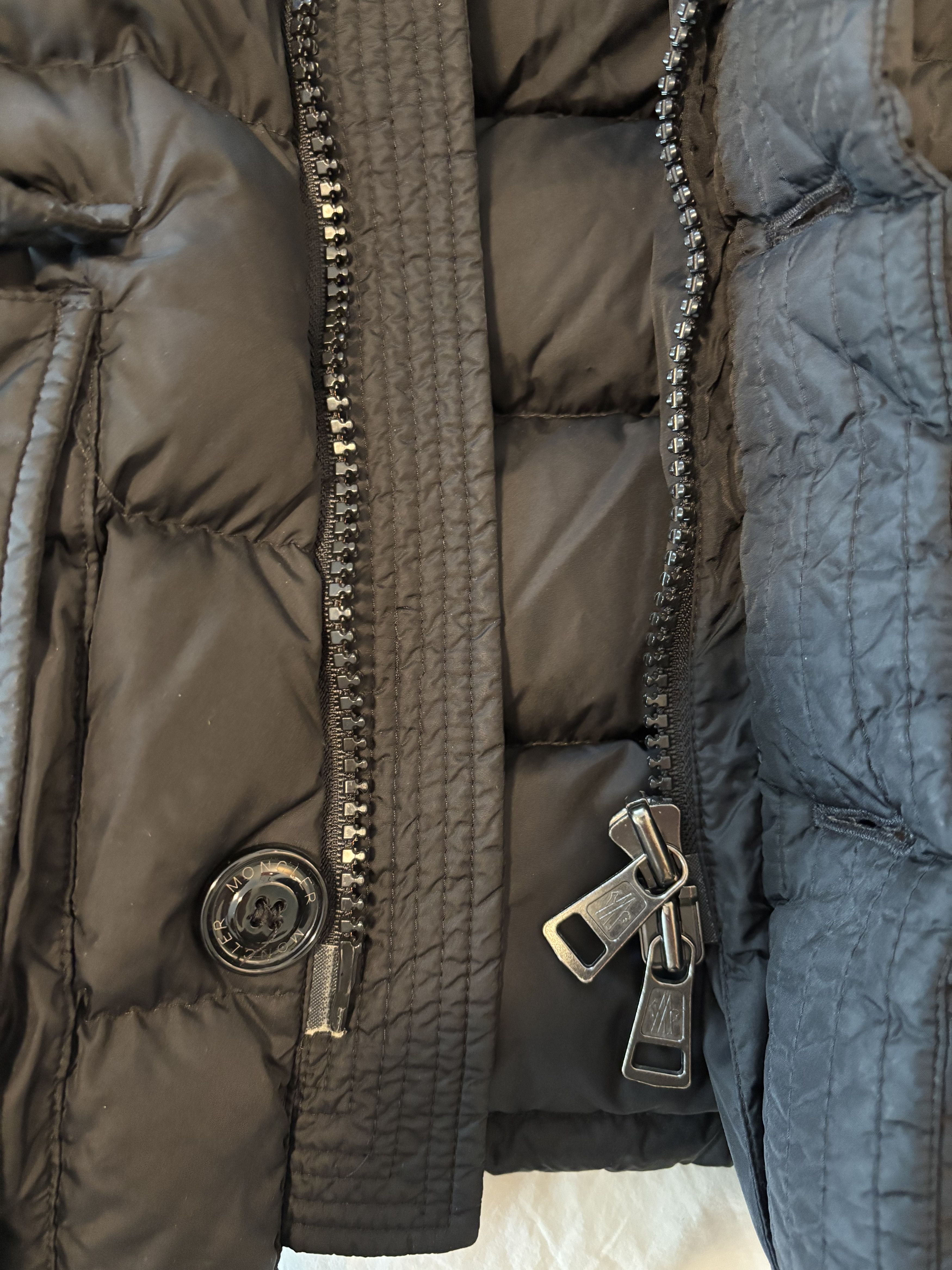 Moncler Moncler Cluny Long Down Jacket Size US L / EU 52-54 / 3 - 5 Thumbnail