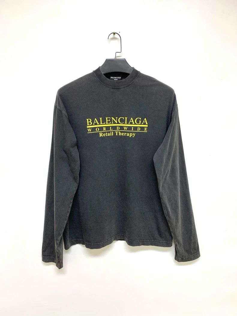 Balenciaga Balenciaga Letter-made old hoodie 2502-Nextarrow Size US S / EU 44-46 / 1 - 1 Thumbnail