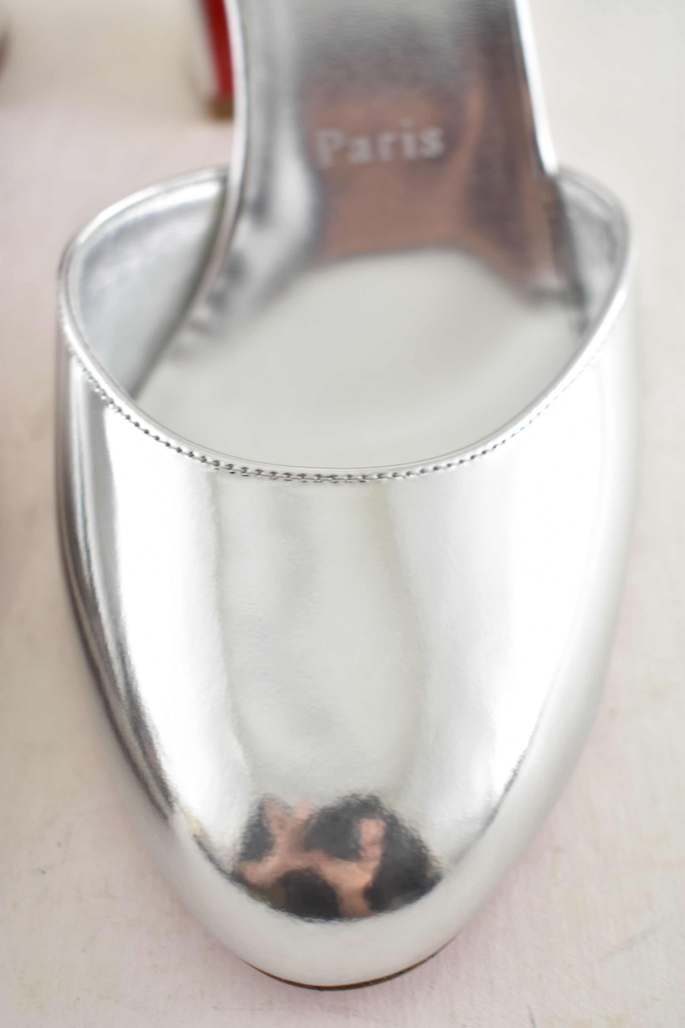 Christian Louboutin Jane Pump 85 Silver Leather Ankle Strap Block Heel Sandal 40 Size US 10 / IT 40 - 13 Thumbnail