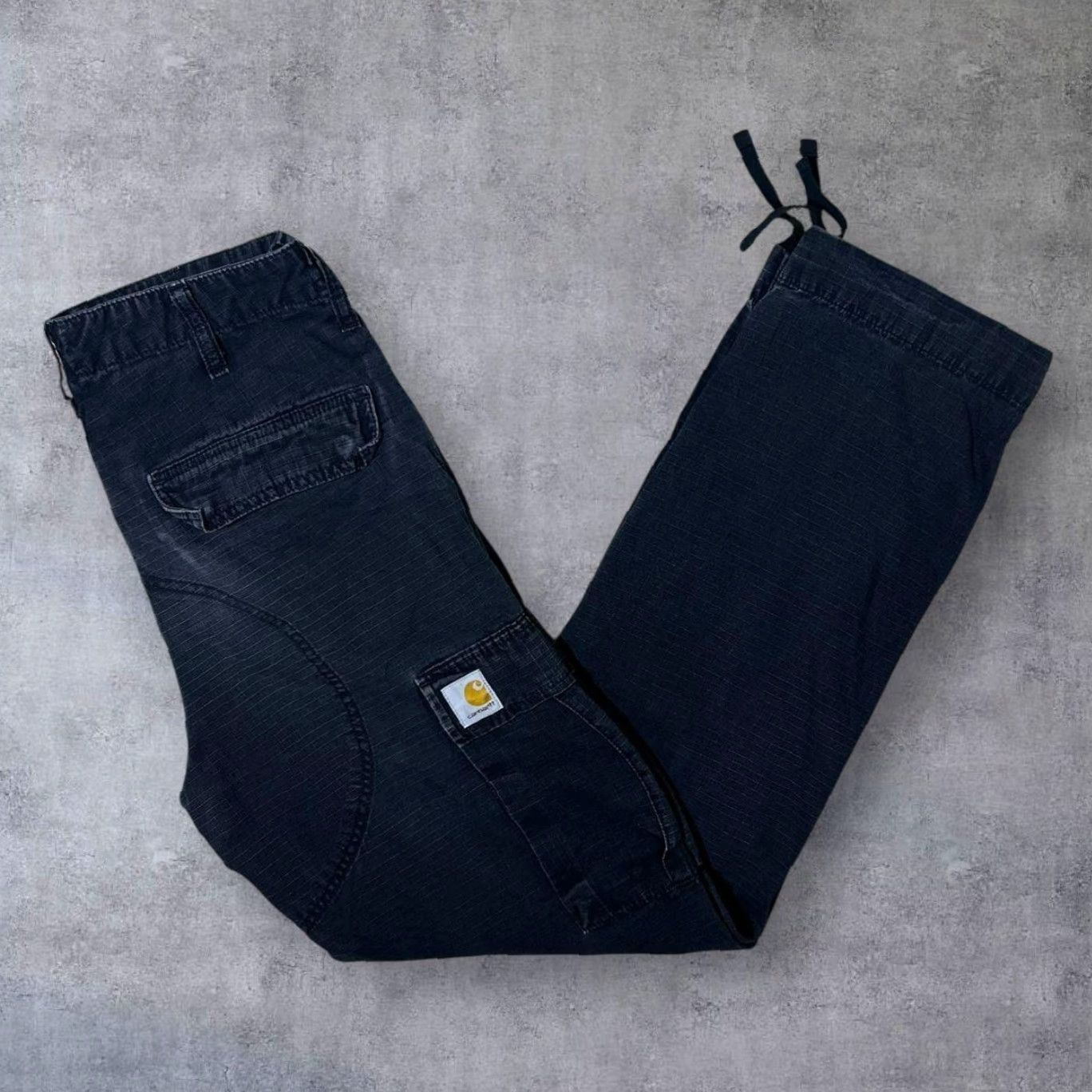 Carhartt Carhartt Regular Cargo Pant Black 28 x 32 Trousers Workwear Cargo Pocket Mens Regular Distressed Size US 28 / EU 44 - 2 Thumbnail