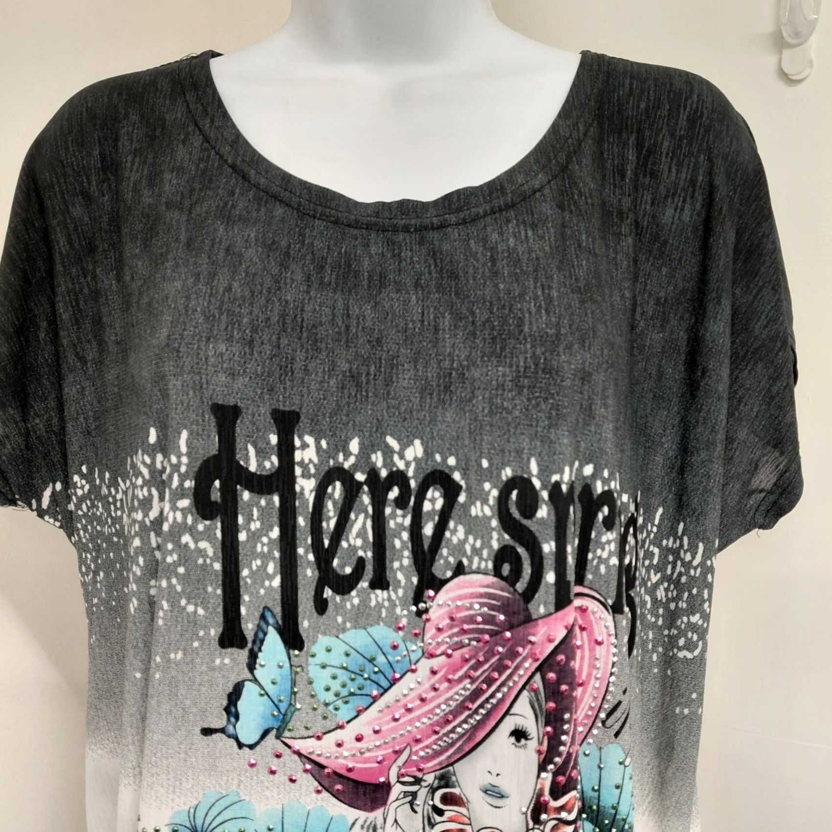 Hereu USA P NY Tunic Blouse Women M/L Gray White Checkered Short Sleeve Round Neck Beaded Pleated Rhinestone Sequin Floral Silk-like Polyester Spandex Size M / US 6-8 / IT 42-44 - 4 Thumbnail