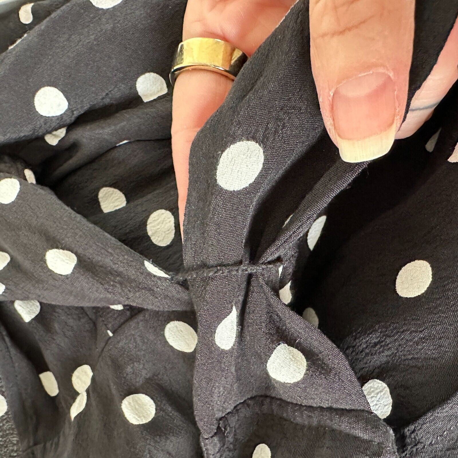 House of Harlow House of Harlow Polka Dot Harper Wrap Mini V-neck Tie L Size L / US 10 / IT 46 - 12 Thumbnail