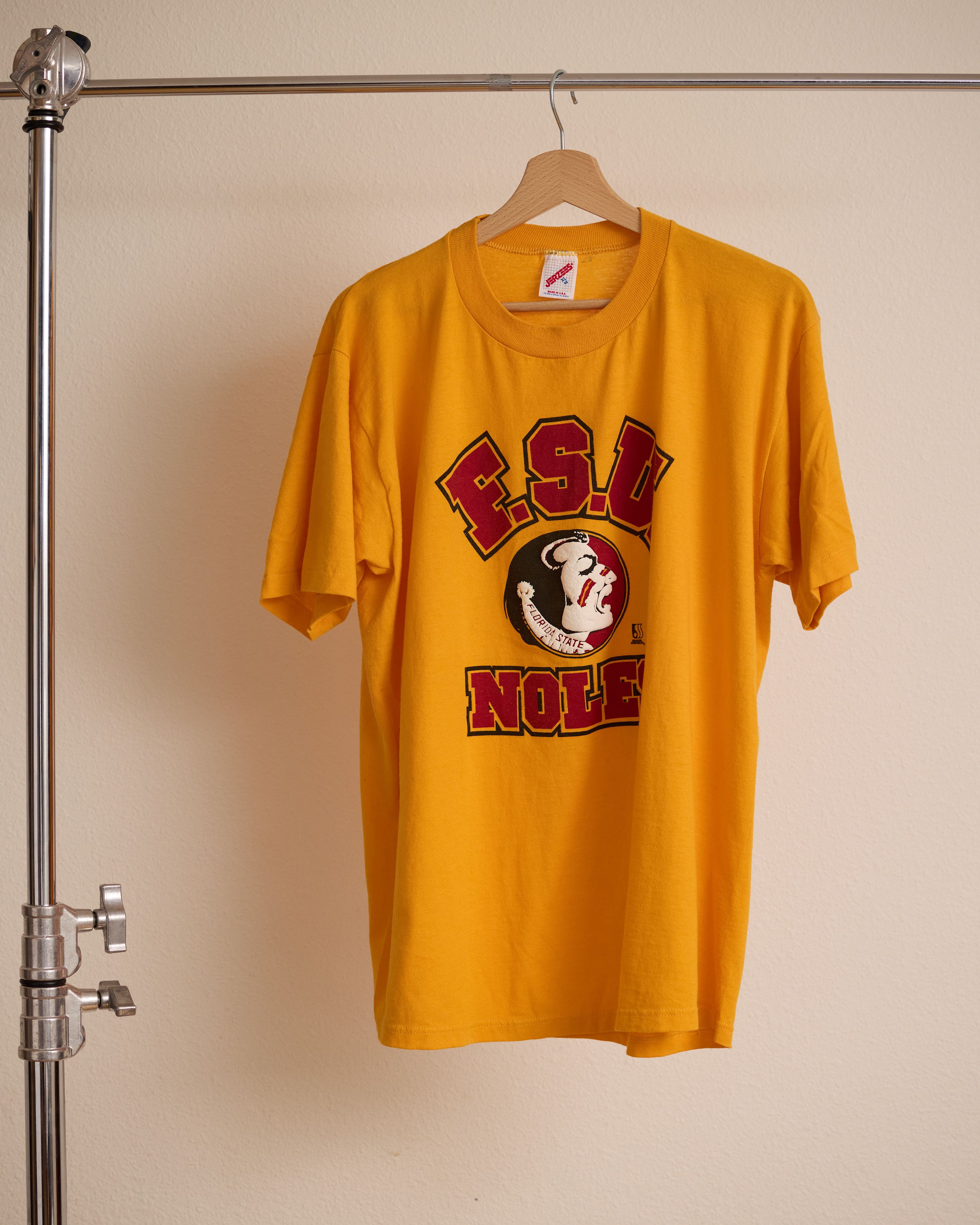 Vintage Vintage 1990's Florida State Seminoles FSU T-Shirt Size US XL / EU 56 / 4 - 1 Thumbnail