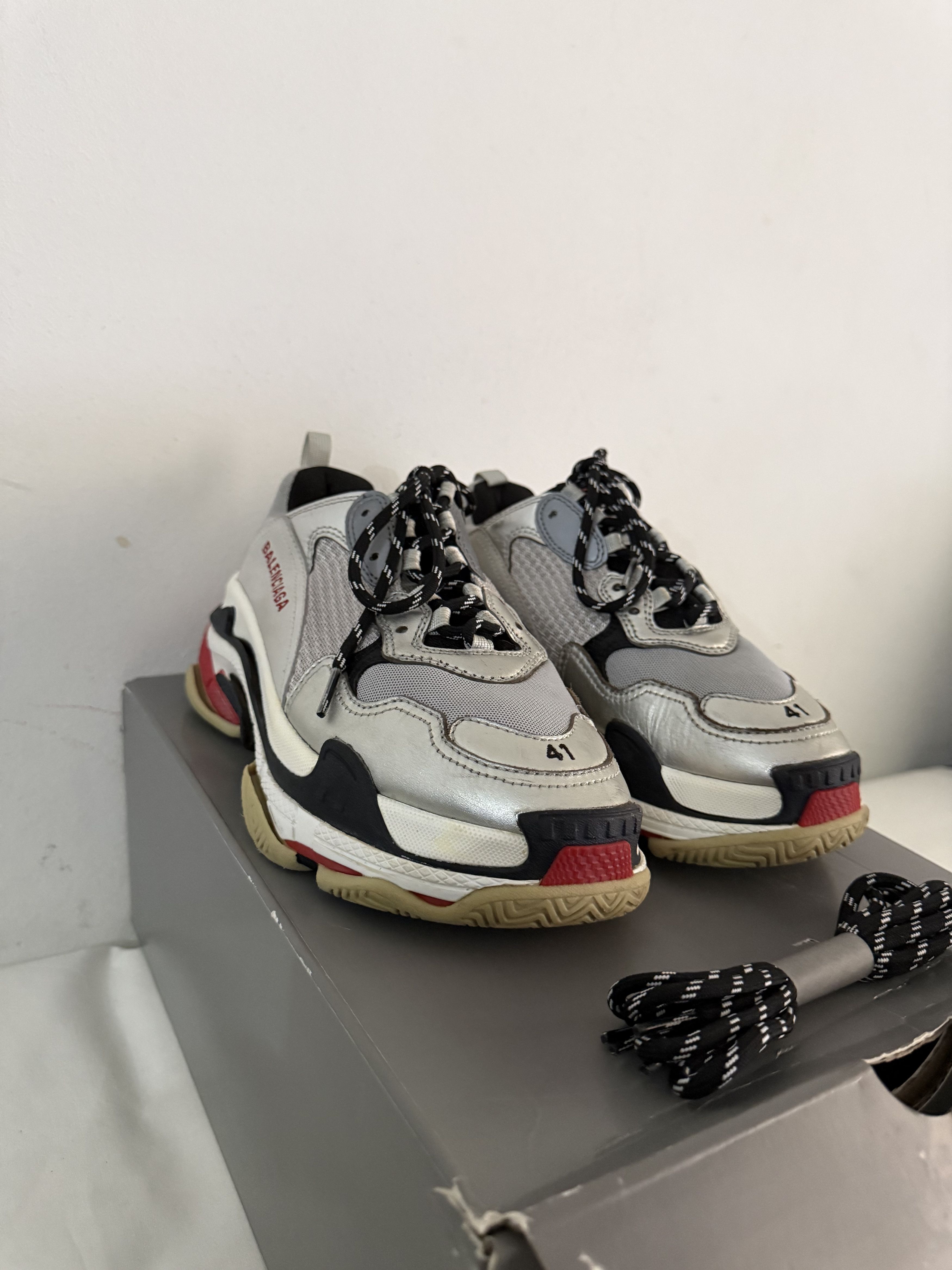 Balenciaga Balenciaga Triple S Sneakers Size US 8 / EU 41 - 5 Thumbnail