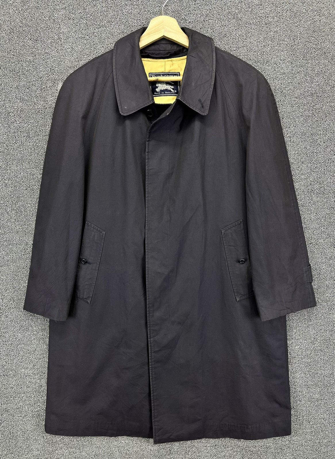 Burberry Vintage Burberry Button Up Luxury Long Jacket Size US M / EU 48-50 / 2 - 1 Thumbnail