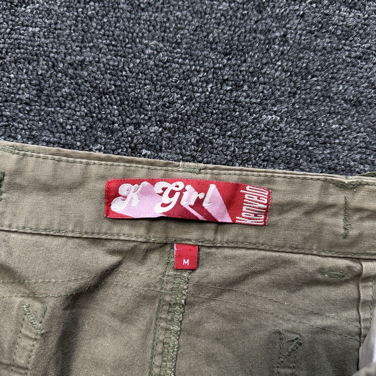 Japanese Brand Kenvelo Girl Wide Flare Olive Cargo Pants Size 26" / US 2 / IT 38 - 4 Thumbnail
