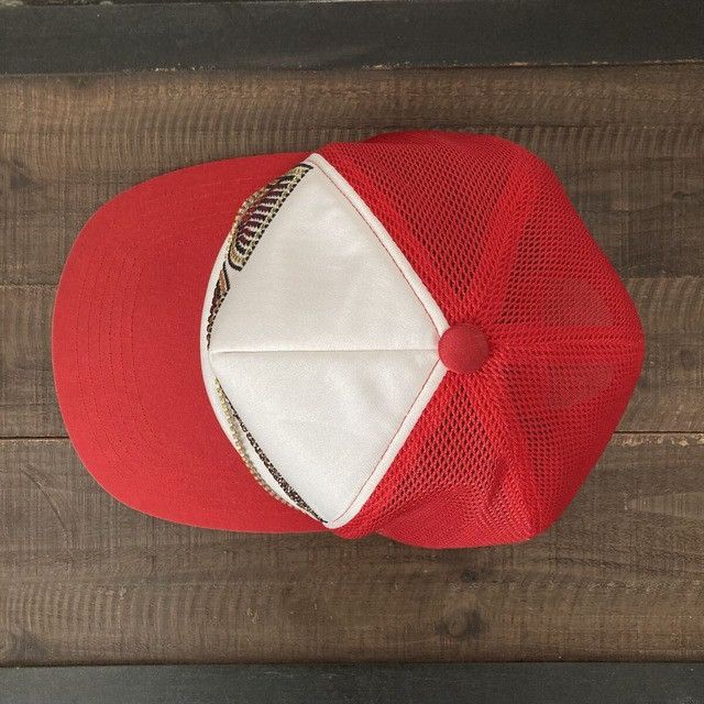 Bape × Swarovski Swarovski BAPE KISS LOGO trucker hat cap a bathing ape NIGO Size ONE SIZE - 7 Thumbnail