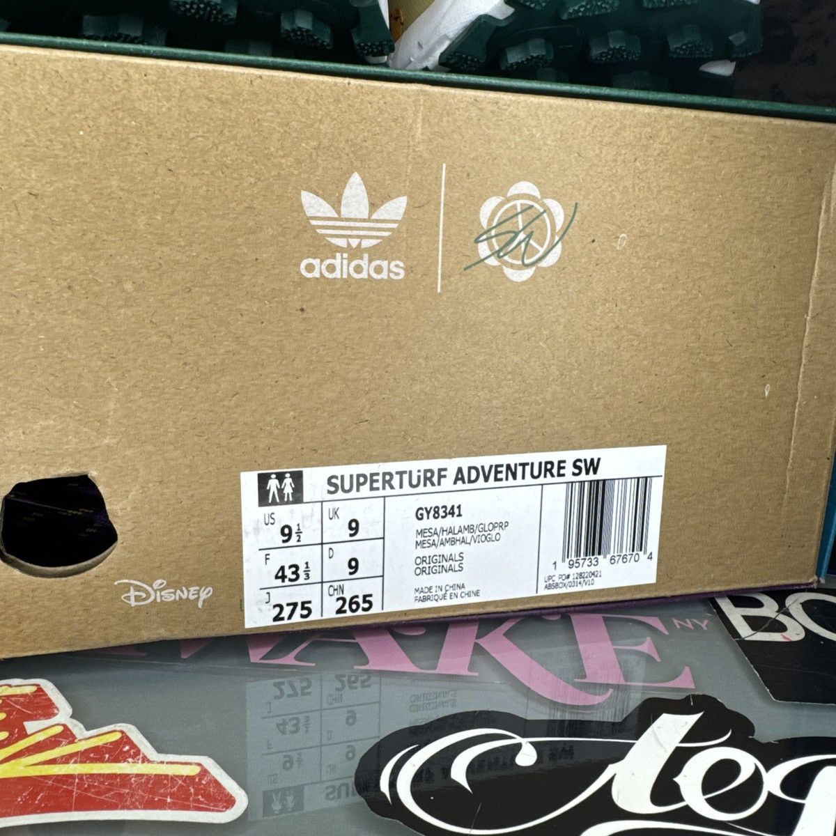 Adidas Adidas Superturf Adventure SW Jiminy Cricket Sz 9.5 Size US 9.5 / EU 42-43 - 6 Thumbnail