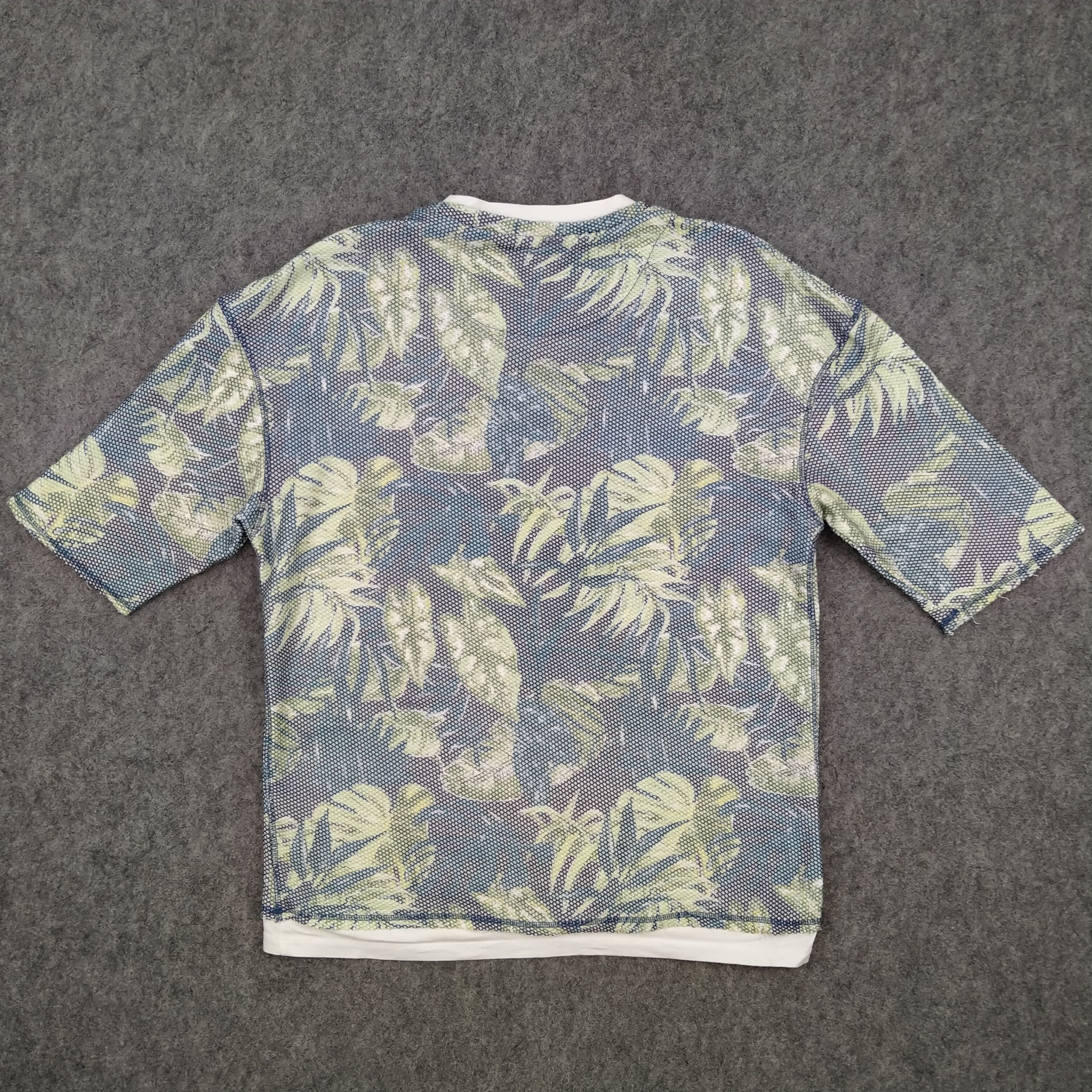 Zara Zara Floral Xlarge Tshirt - G073 Size US XL / EU 56 / 4 - 2 Thumbnail