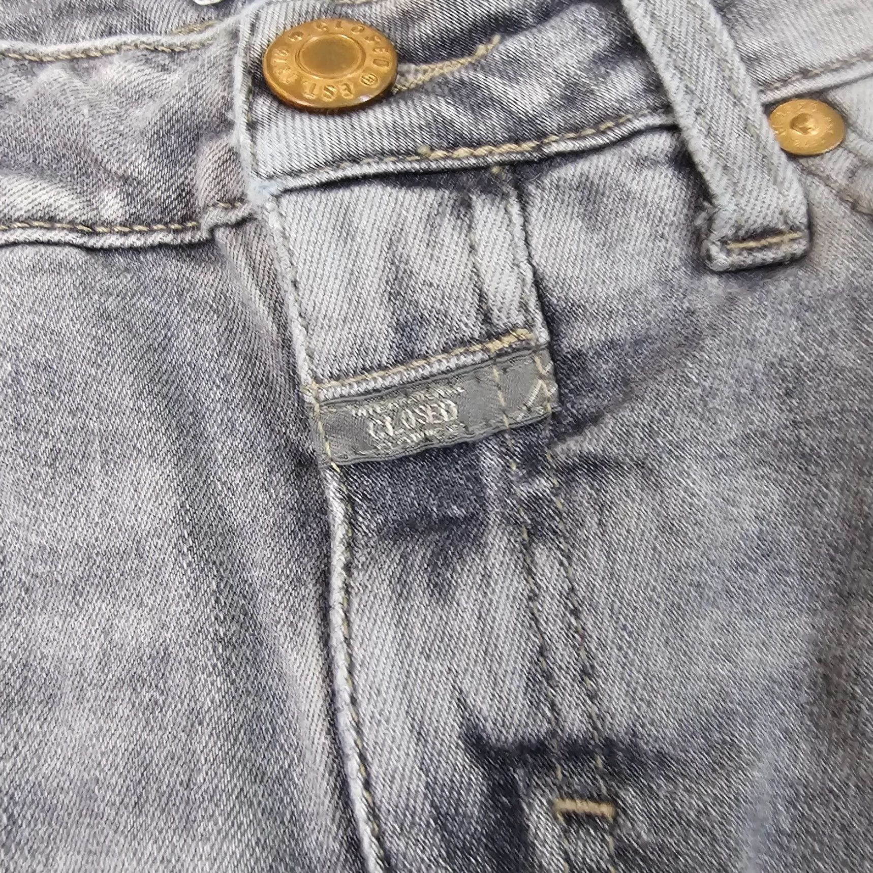 CLOSED VINTAGE Closed Jeans Women 24 Gray Skinny Mid Rise Denim 31in Inseam Italy 22x31 Slim Stretch Mens? Size 42" / US 20 - 4 Thumbnail