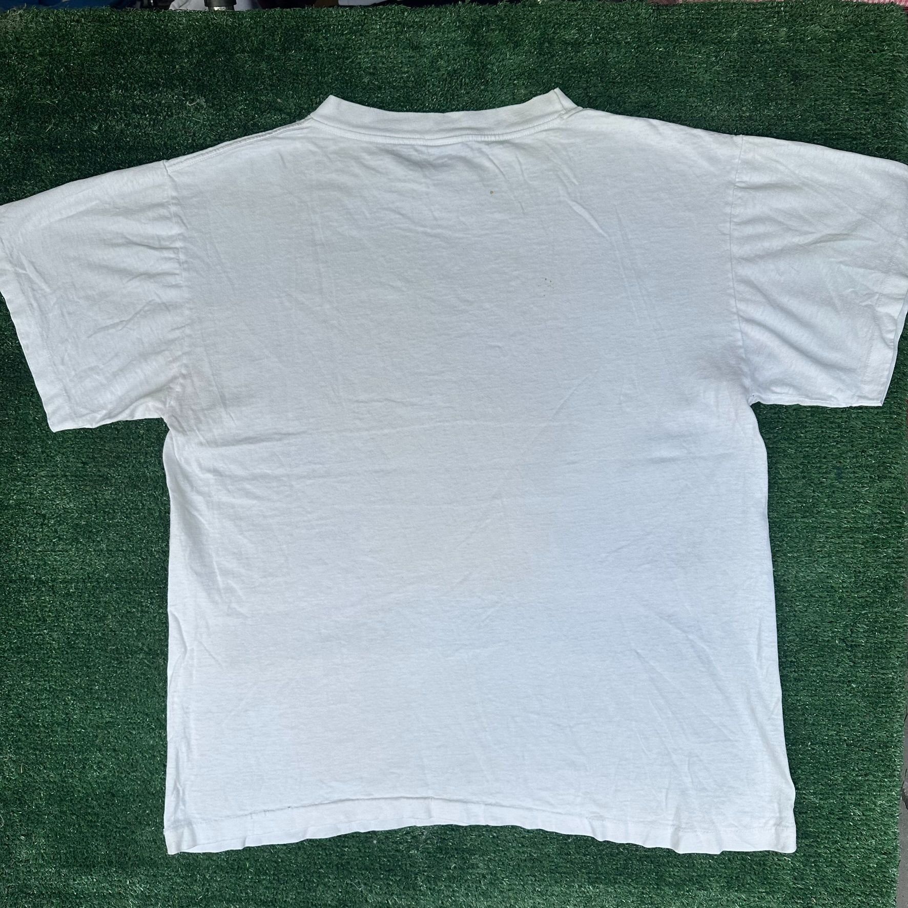 Vintage Vintage 90s Tweety Bird Sailor T-Shirt White L Single Stitch Size US L / EU 52-54 / 3 - 6 Thumbnail