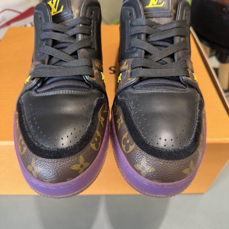 Louis Vuitton Louis Vuitton Trainer Casual Sneakers in Lakers Colors - Size US 5.5 / EU 38 - 7 Thumbnail