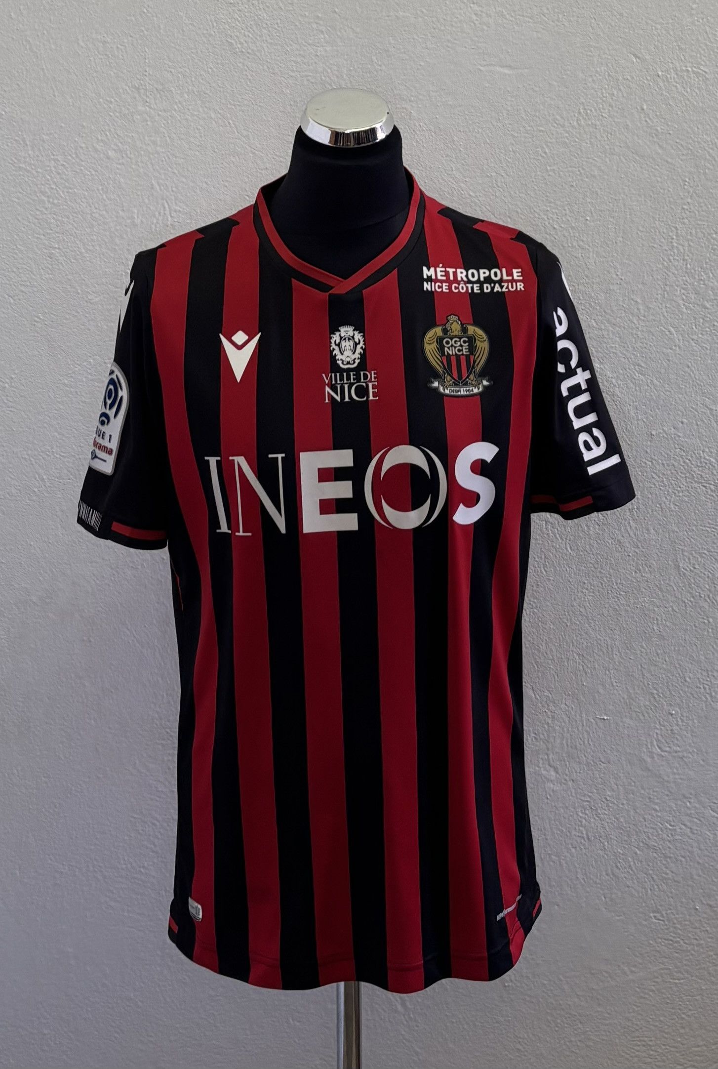 Macron OGC Nice 2019/2020 Durmisi #27 Macron Football Jersey Size L Size US L / EU 52-54 / 3 - 2 Thumbnail
