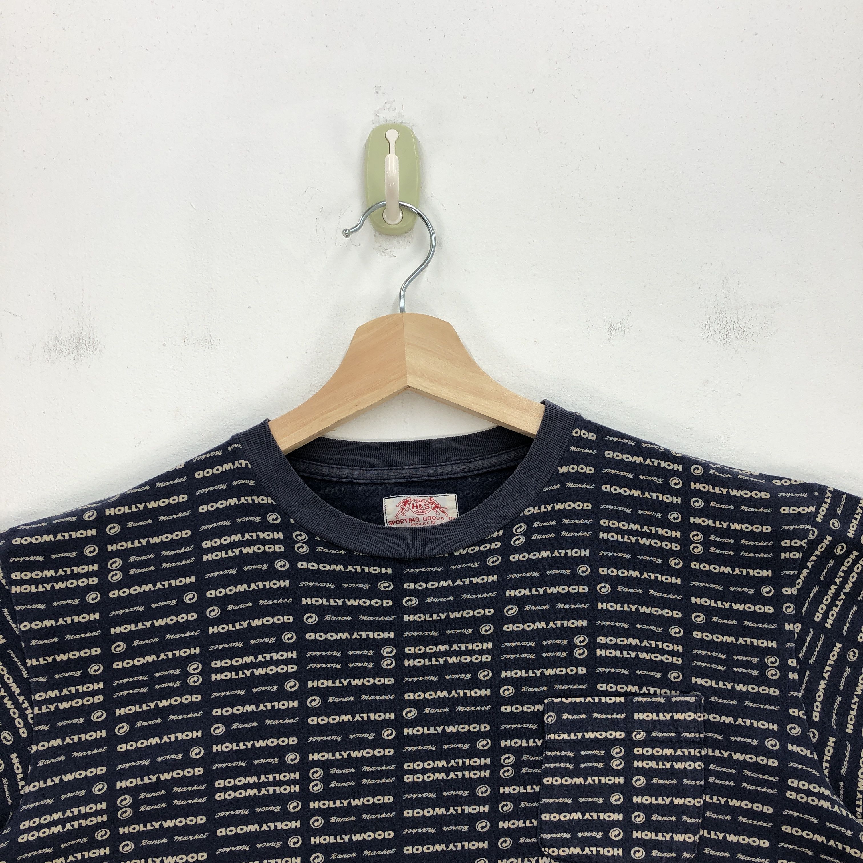 HOLLYWOOD RANCH MARKET Y2K Hollywood Ranch Market T Shirt Overprint Script Tees Size M / US 6-8 / IT 42-44 - 3 Thumbnail