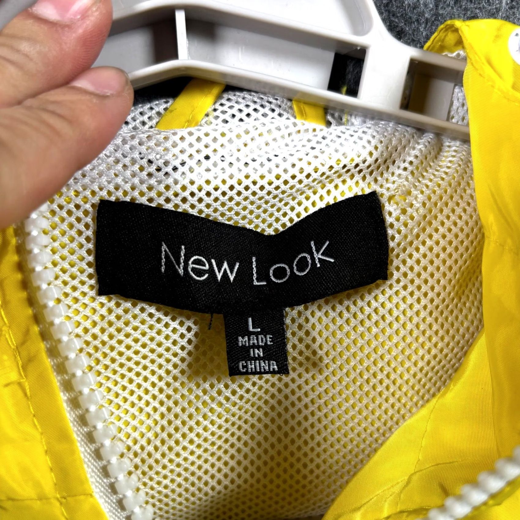New Look New Look Windbreaker Jacket Women's L Yellow Polyester Hooded Full-Zip Casual Size L / US 10 / IT 46 - 6 Thumbnail
