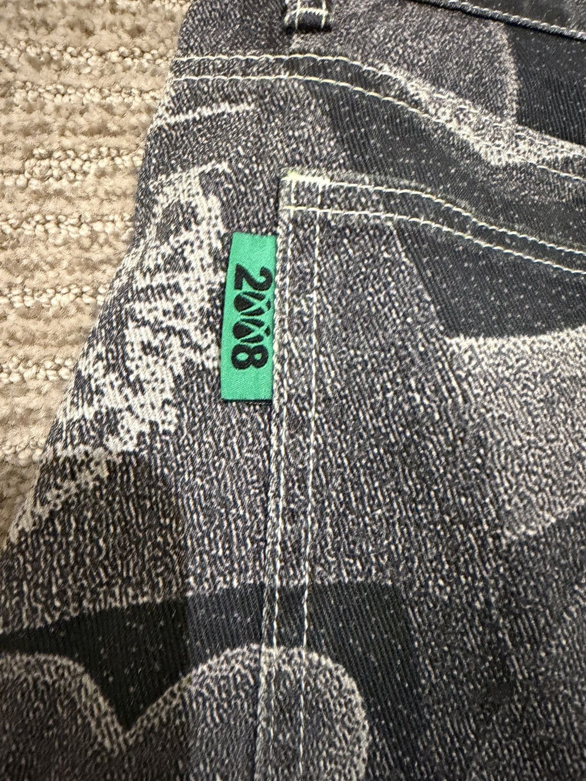 Punk and Yo FTI 2008 grey emoji pants Size US 34 / EU 50 - 5 Thumbnail