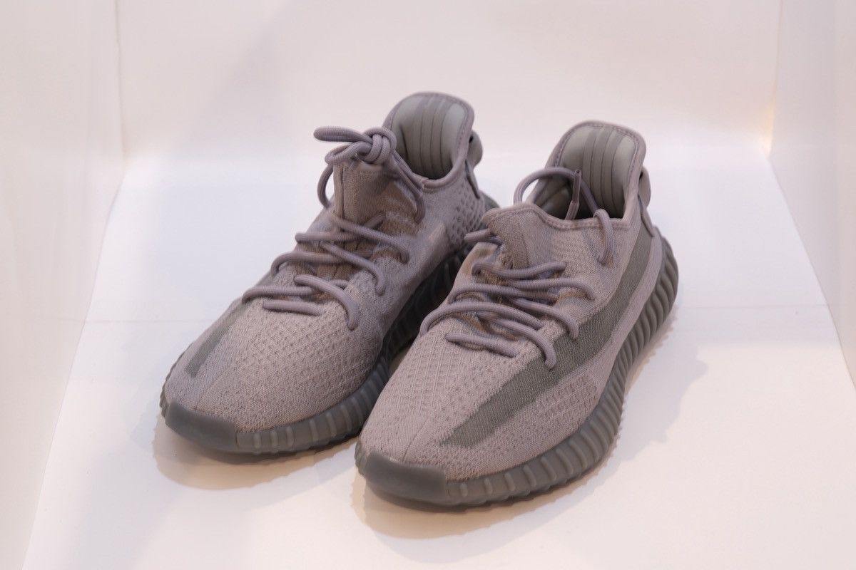Adidas Yeezy Boost 350 V2 Steel Gray Men’s Size 9.5 New