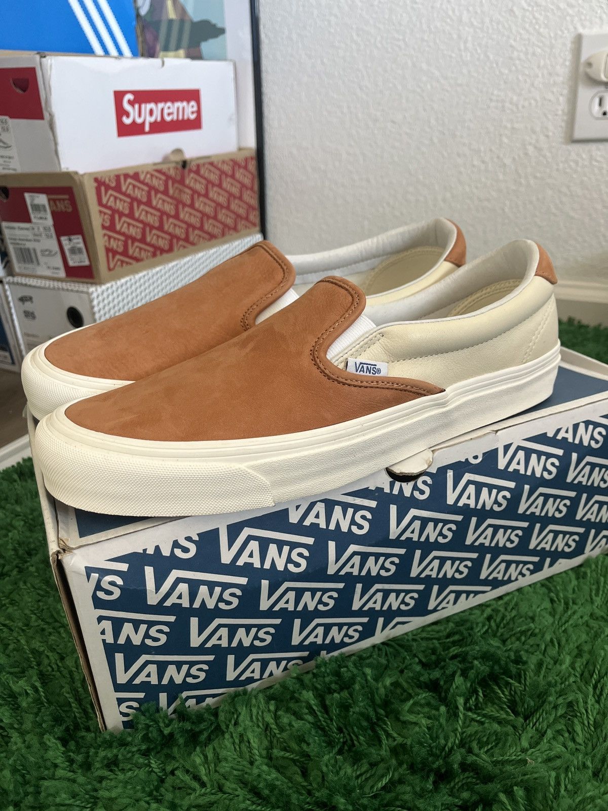 Vans Vans OG Slip-On 59 LX Size US 10.5 / EU 43-44 - 4 Thumbnail