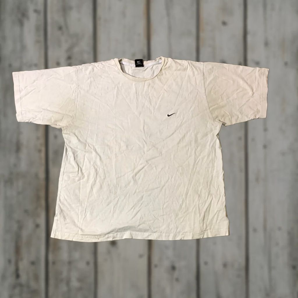 Nike Nike Embroidered Swoosh Mens Distressed T Shirt XL Extra Large Size US XL / EU 56 / 4 - 1 Thumbnail
