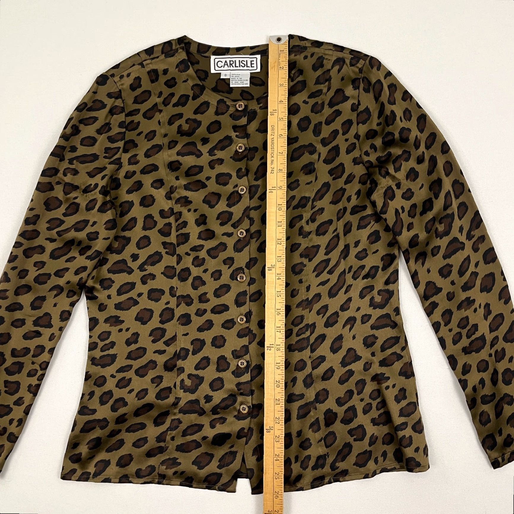 Vintage VINTAGE Carlisle Blouse Women Size 8 Silk Brown Leopard Animal Print Crew Neck Button Casual Workwear Womens Size M / US 6-8 / IT 42-44 - 3 Thumbnail