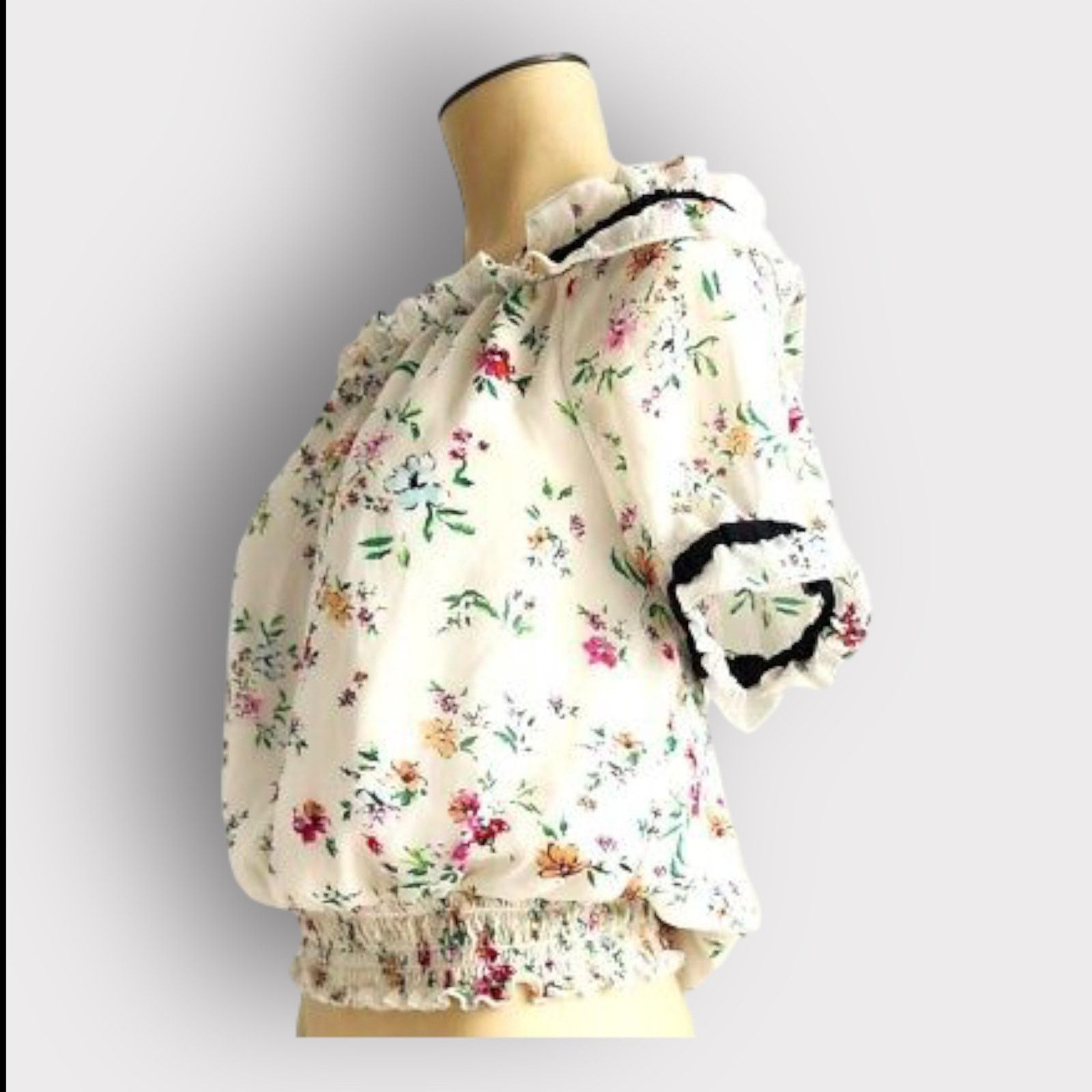 Nordstrom Lily White Floral Off-the-Shoulder Crop Top | Large Size L / US 10 / IT 46 - 4 Thumbnail