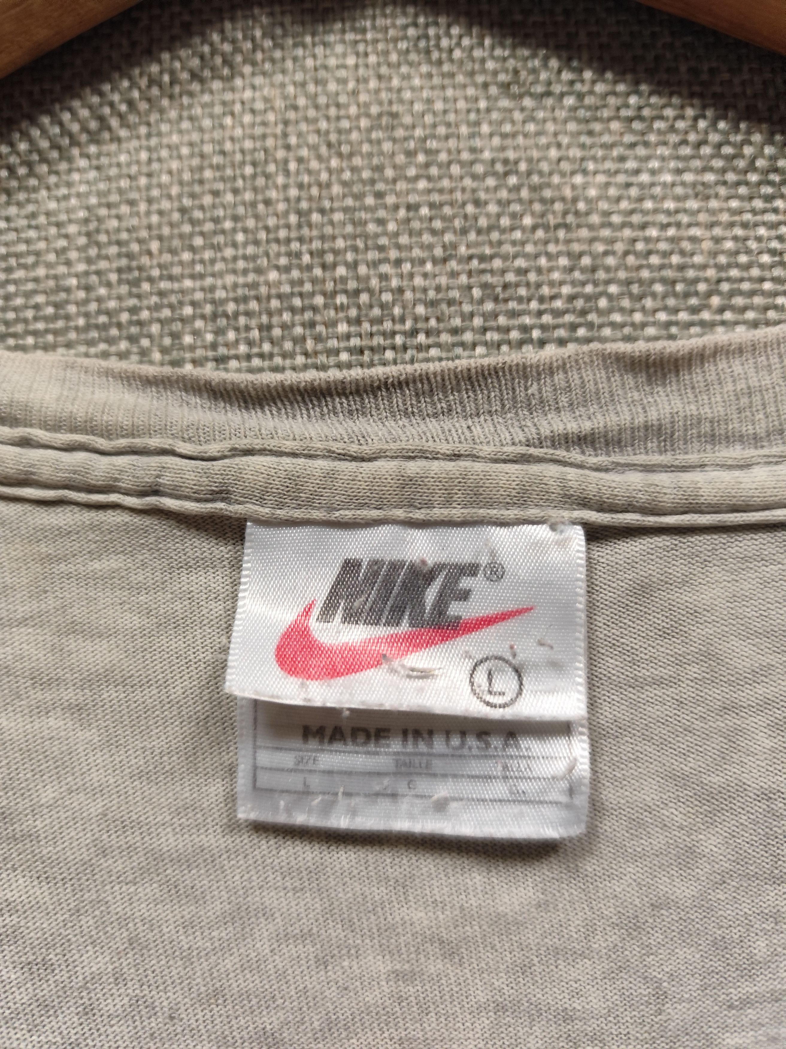 Nike Vintage 90s t shirt nike michael jordan Size US L / EU 52-54 / 3 - 5 Thumbnail
