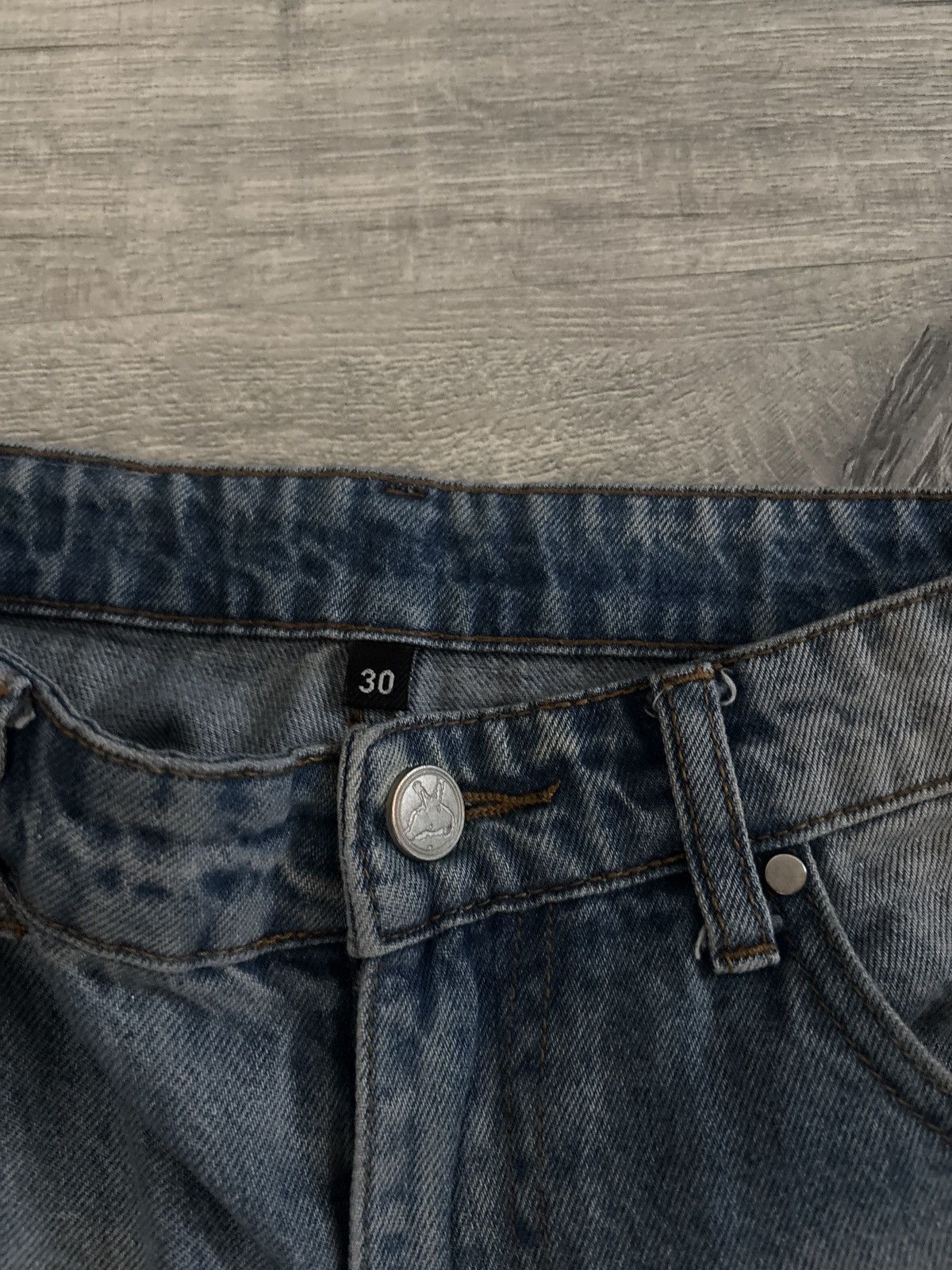 basketcase gallery BasketCase Blue washed denim Size US 30 / EU 46 - 3 Thumbnail