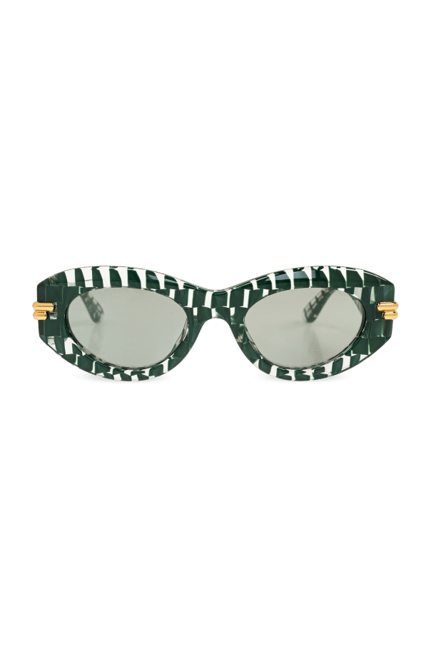 Bottega Veneta o1w1db10126 Size: OS / Mitre Oval Sunglasses in Green Size ONE SIZE - 1 Thumbnail